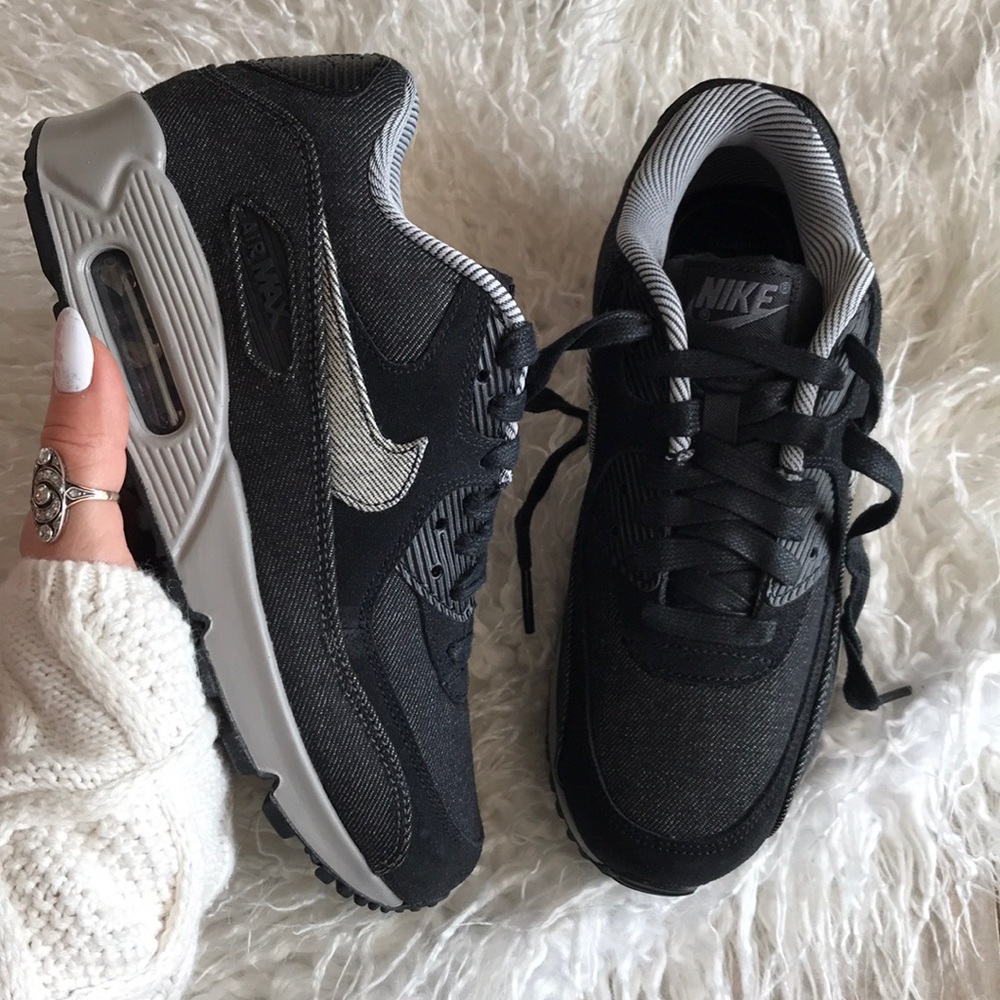 NWT Nike Air Max 90 special edition - Picture 2 of 7